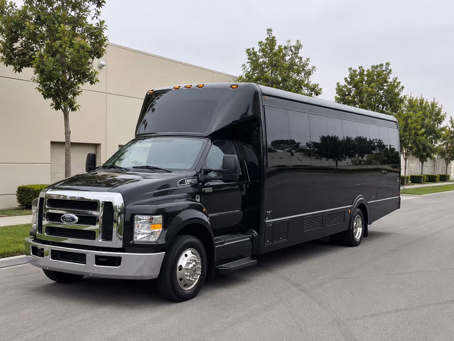 Columbia Wedding Transportation party bus exterior